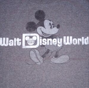 🥥🏖️ Walt Disney World T-shirt